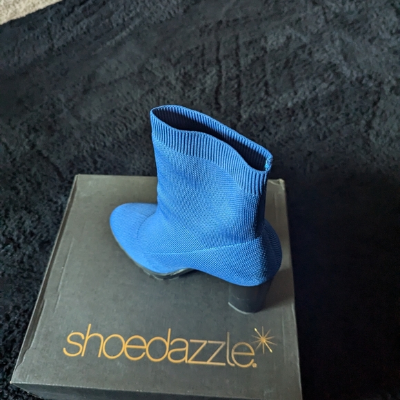 Boots - Picture 3 of 4